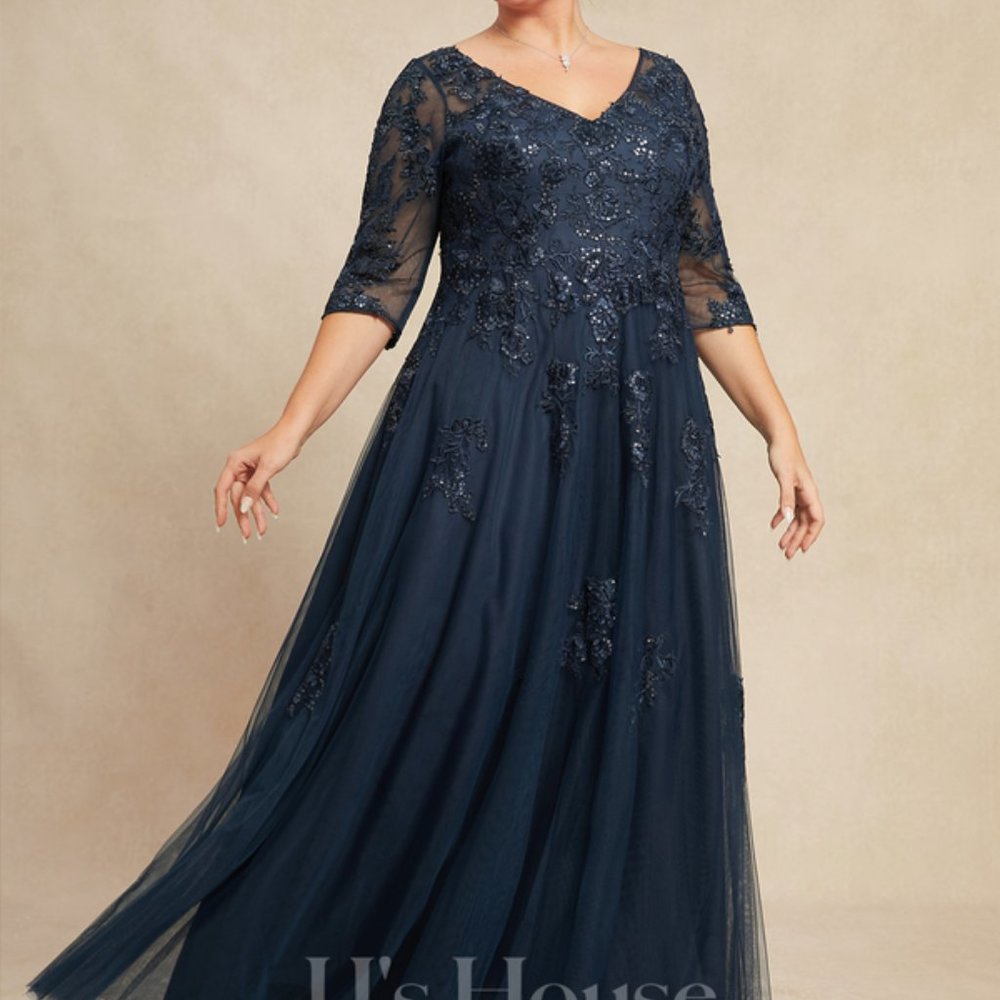 A-line V-Neck Floor-Length Lace Tulle Mother of the Bride Dress With Sequins